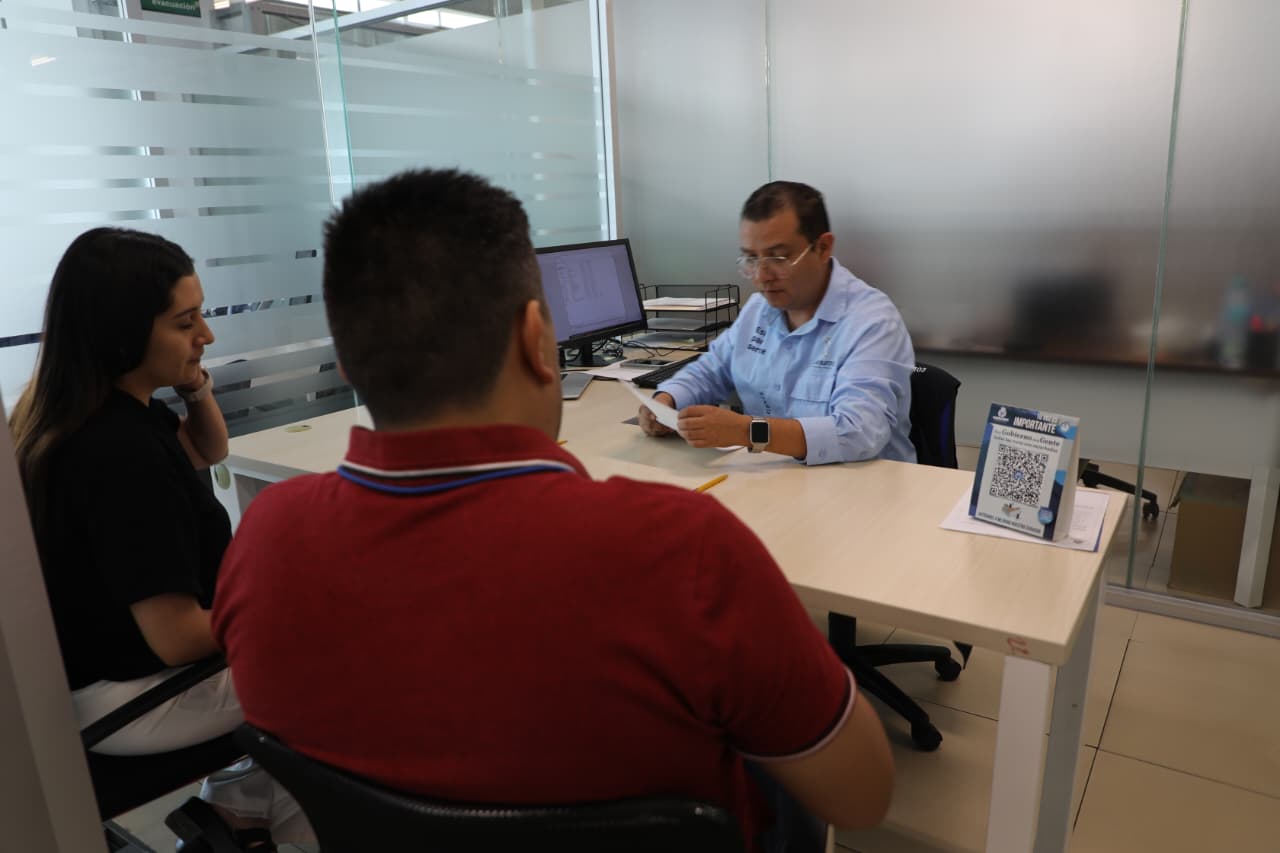A partir del 21 de mayo esta oficina comenzará su operación en el piso 7 de este edificio, unificando así trámites y mejorando la calidad del servicio en un entorno más moderno.