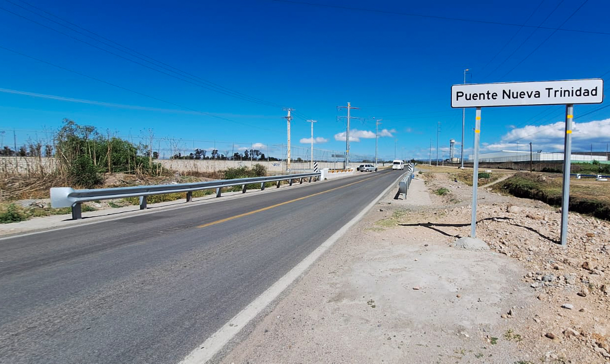 Realiza SOP trabajos de mantenimiento en puentes vehiculares ubicados en once municipios del estado
