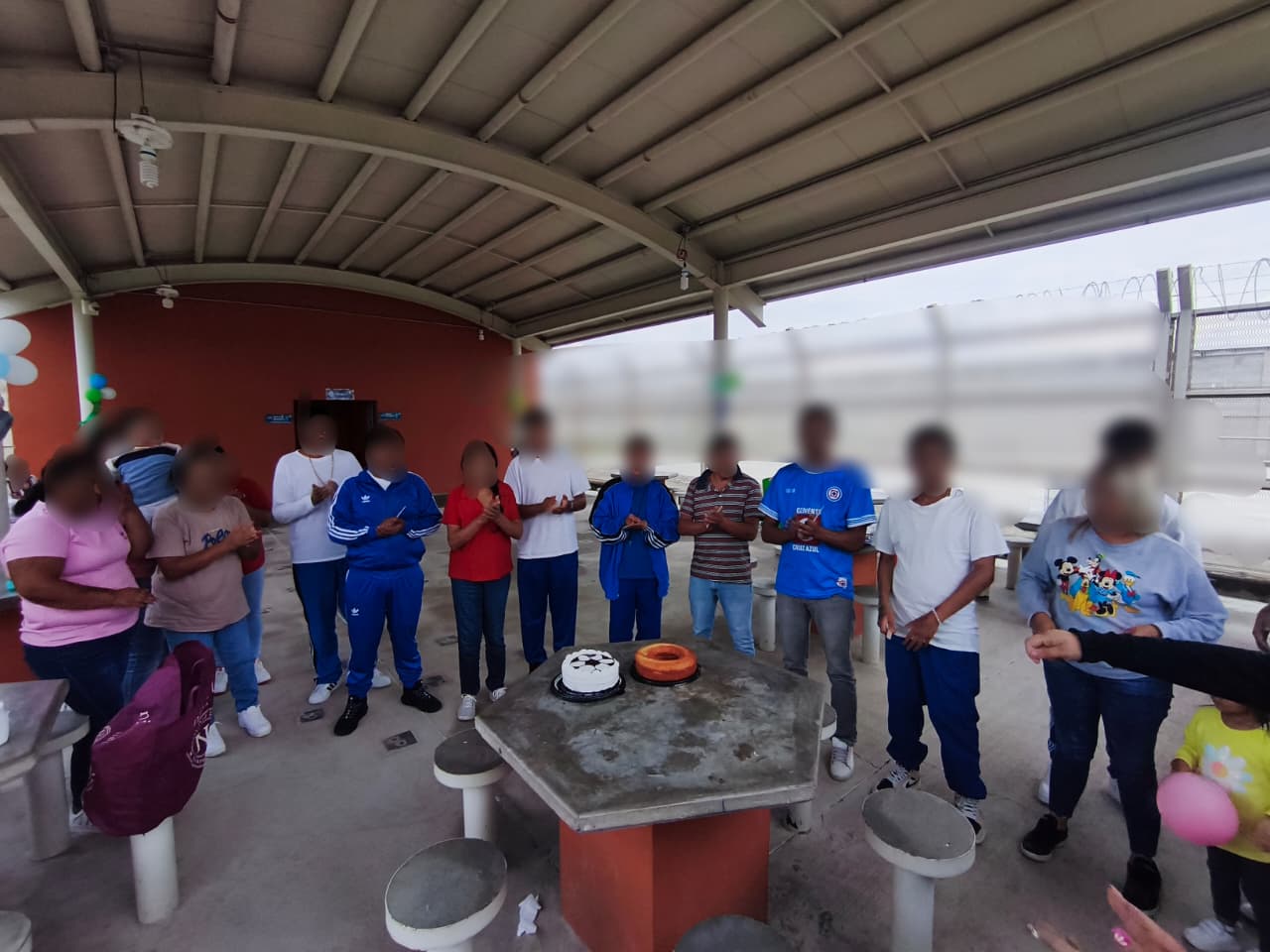 Fortalecen vínculos familiares de adolescentes mediante convivencia por el Día del Padre