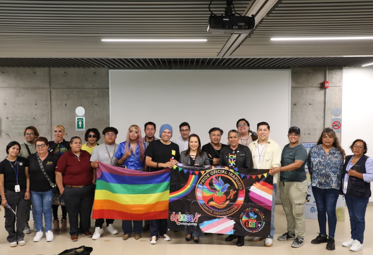 A través de un diálogo directo e incluyente, el gobierno de la Gente busca fortalecer la autonomía económica y potenciar la visibilidad de esta comunidad, con sus proyectos de negocio y fortaleciéndolos.