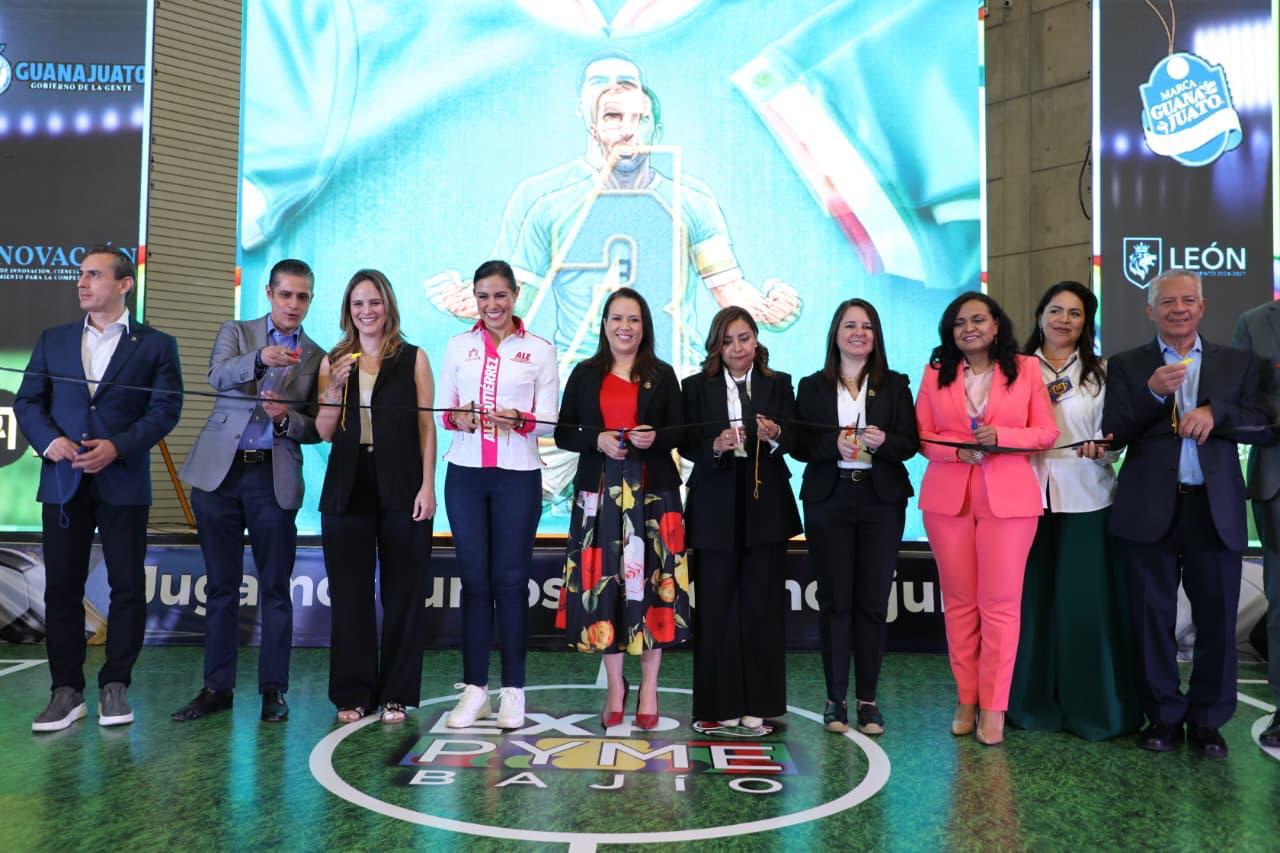 En representación de la gobernadora Libia Dennise García Muñoz Ledo Ivon Padilla Hernández, la Directora la Financiera de la Gente reafirmó el respaldo crediticio directo del Gobierno de la Gente