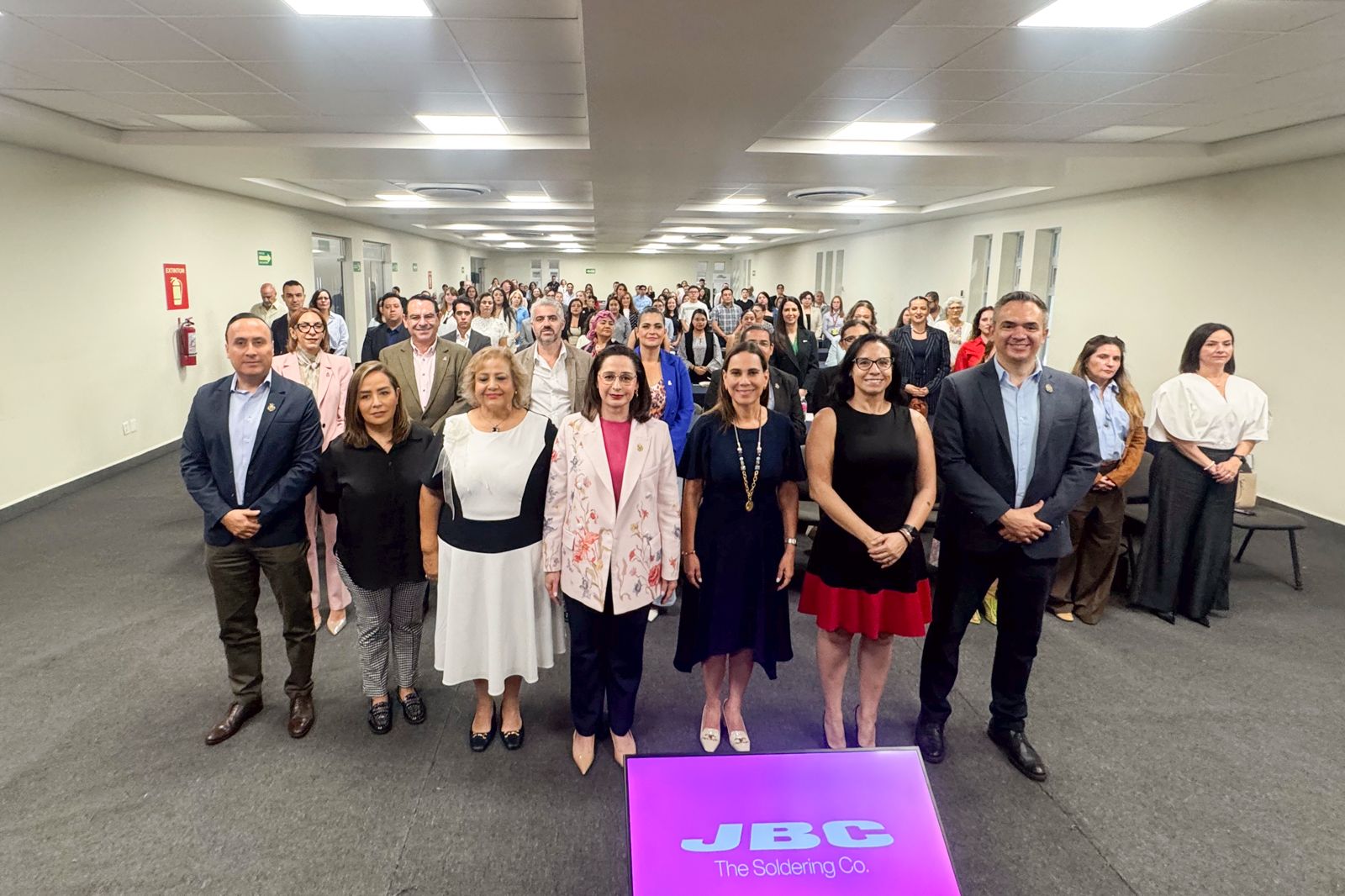 El talento femenino fortalece la competitividad de Guanajuato en la industria electrónica