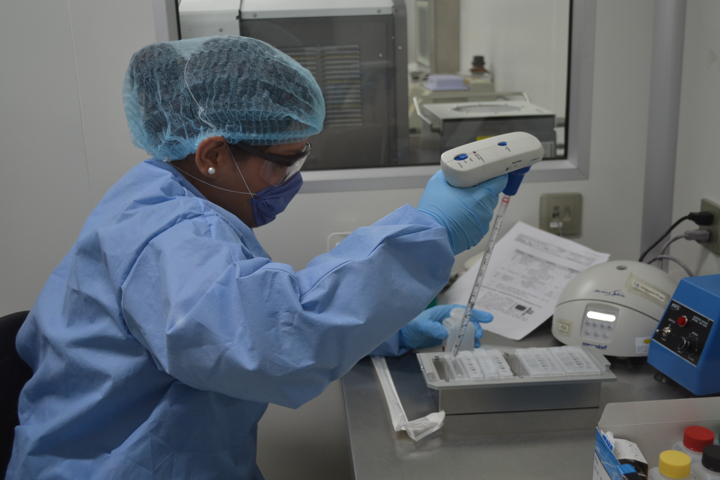 SSG analiza más de 30 mil pruebas clínicas y dar seguimiento a las enfermedades.