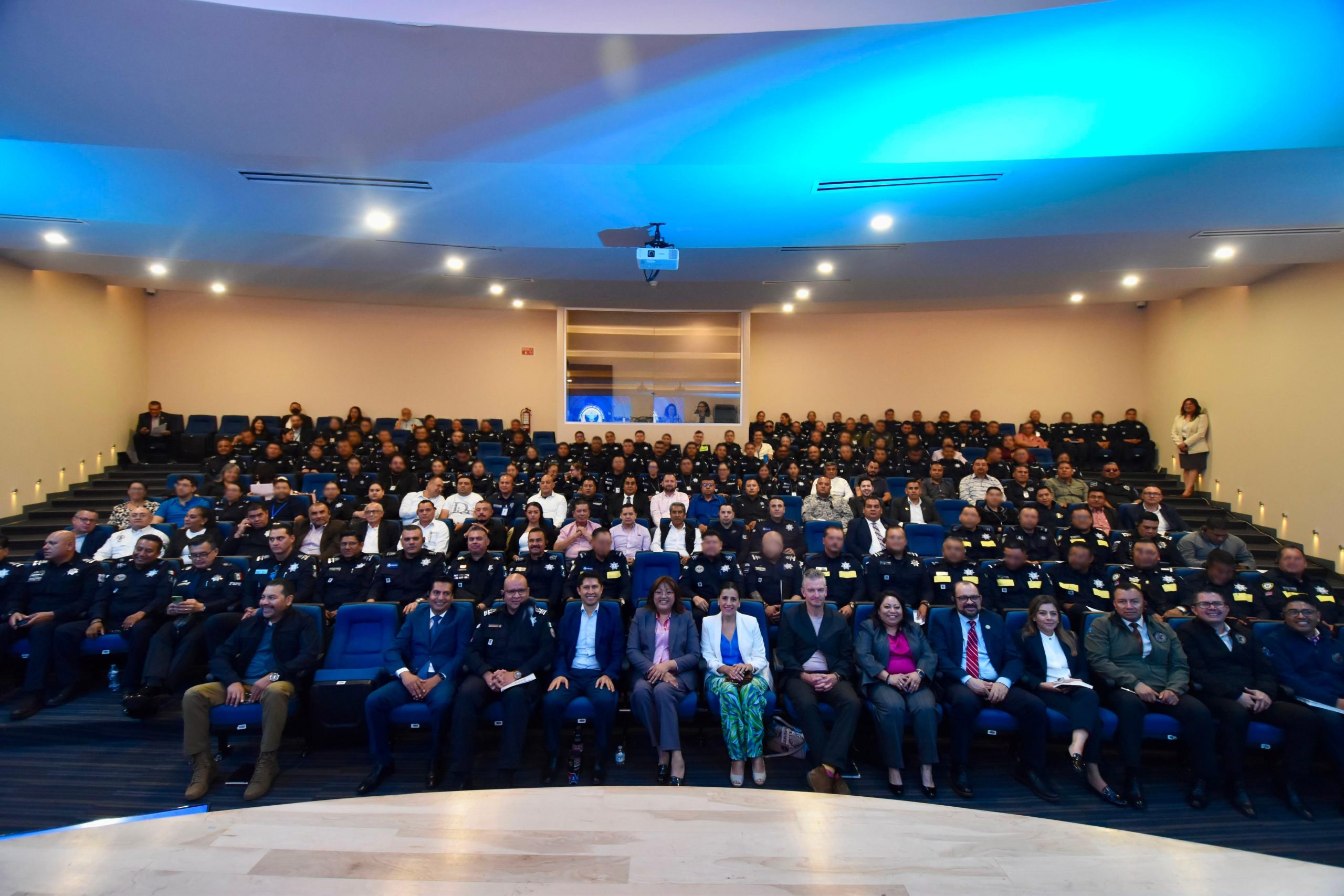Capacitan a mandos y analistas de Guanajuato en modelo internacional para prevenir y reducir el delito