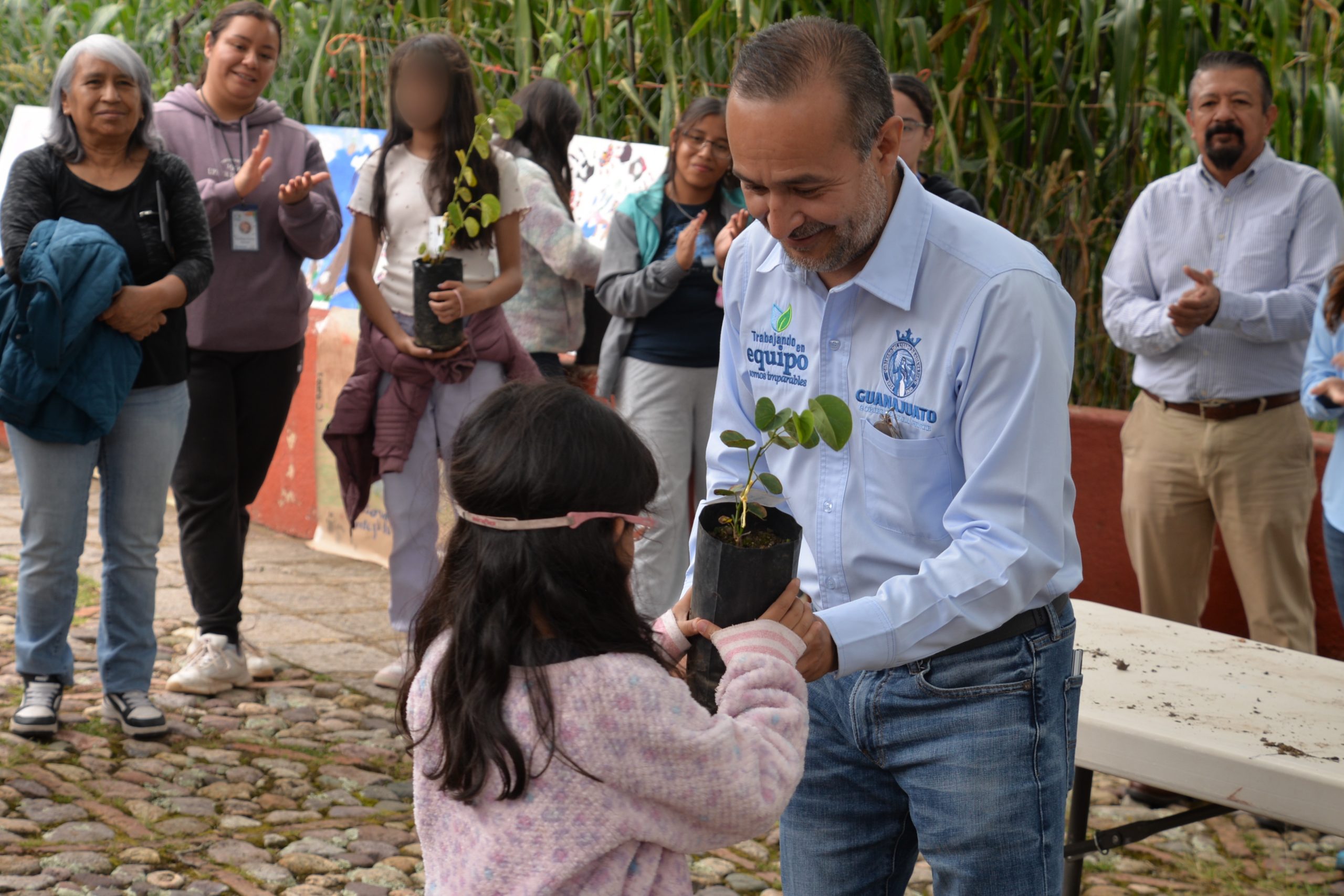 Niñas y niños se convierten en guardianes de la naturaleza en la Cuenca de la Esperanza