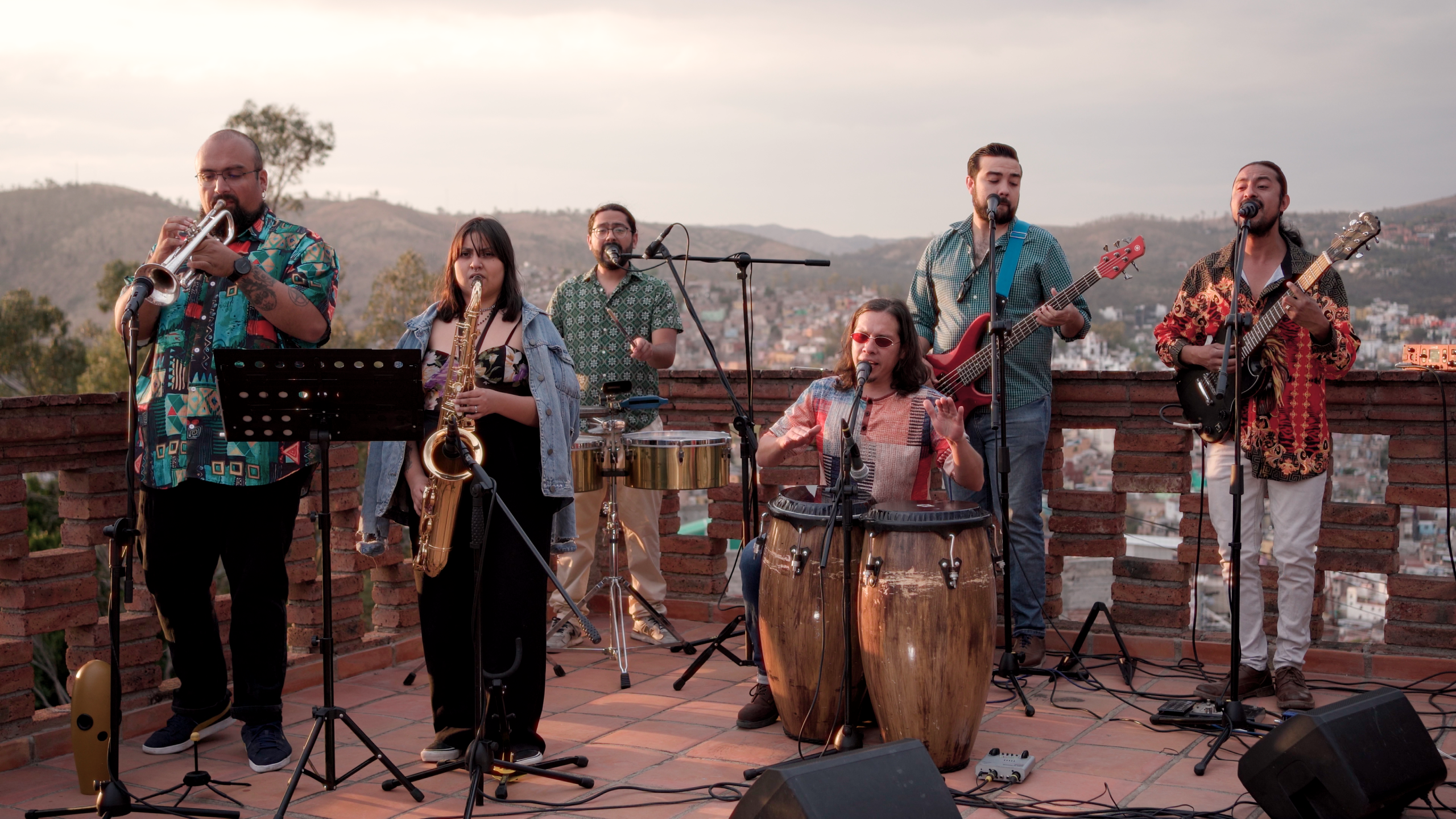 Salsa Macha pondrá a bailar al Jardín de las Jacarandas con “Salsa Continental”