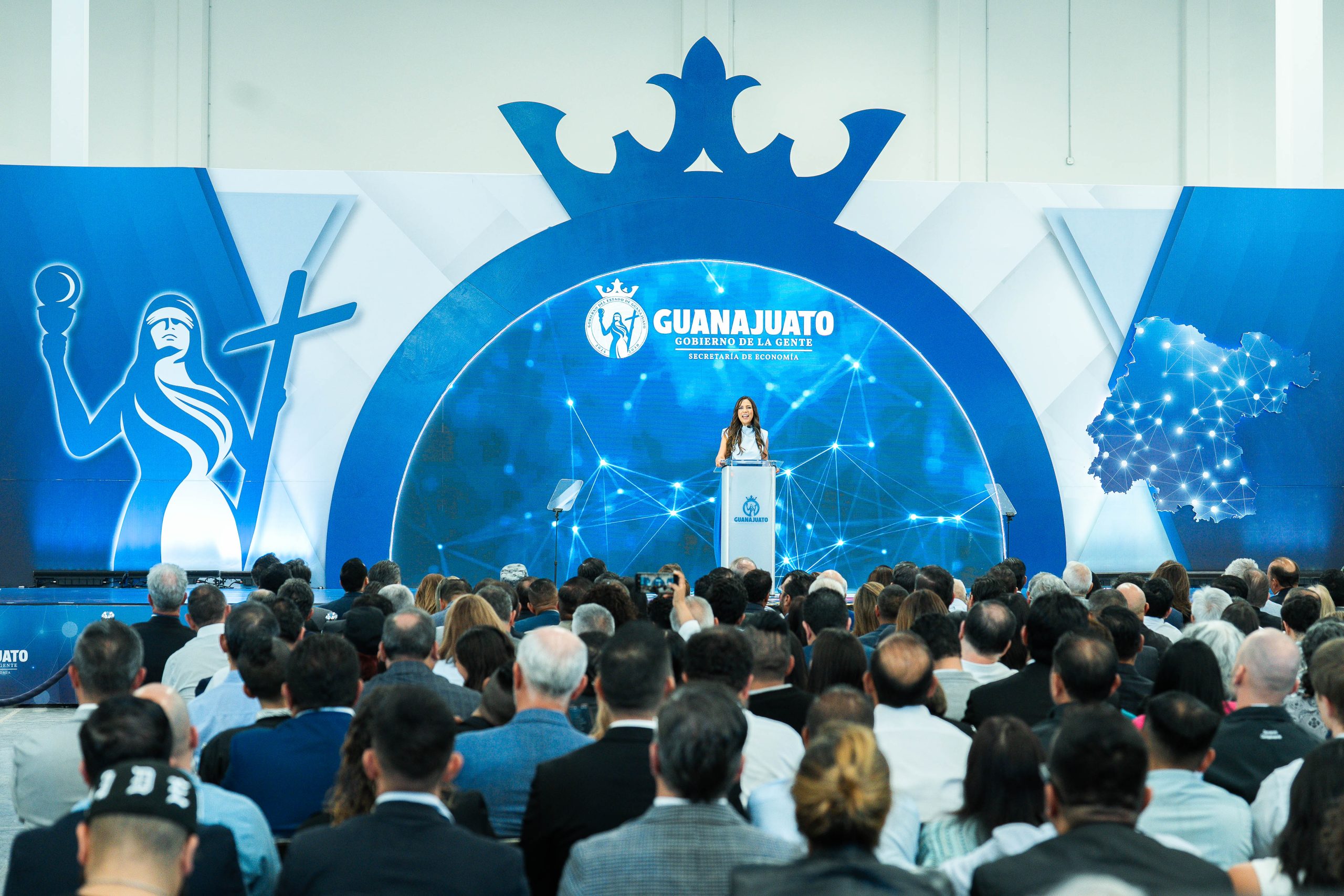 Anuncia Gobernadora nueva política económica y 2 mil 558 MDD en inversiones para Guanajuato