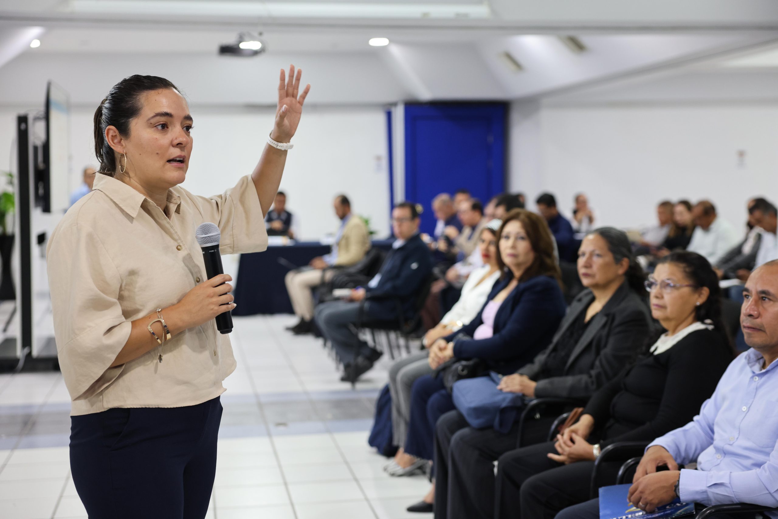 SABES concreta 120 asignaciones docentes y de jefaturas de centro del Bachillerato para el ciclo escolar 2026-2027