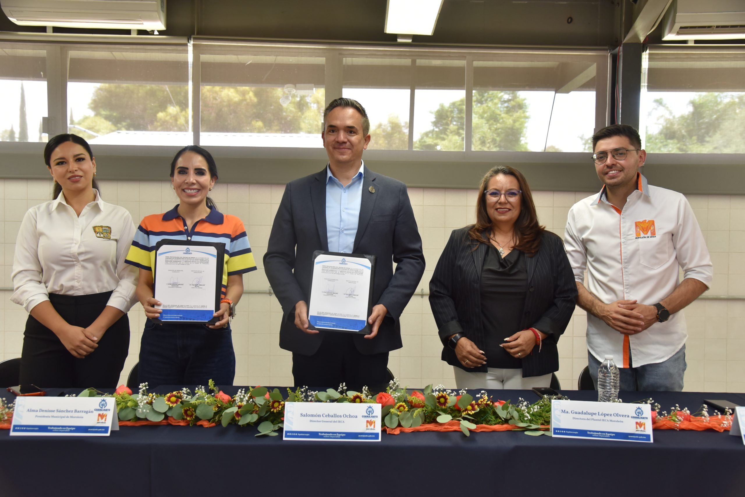 Capacitación para 150 habitantes abre oportunidades en Moroleón