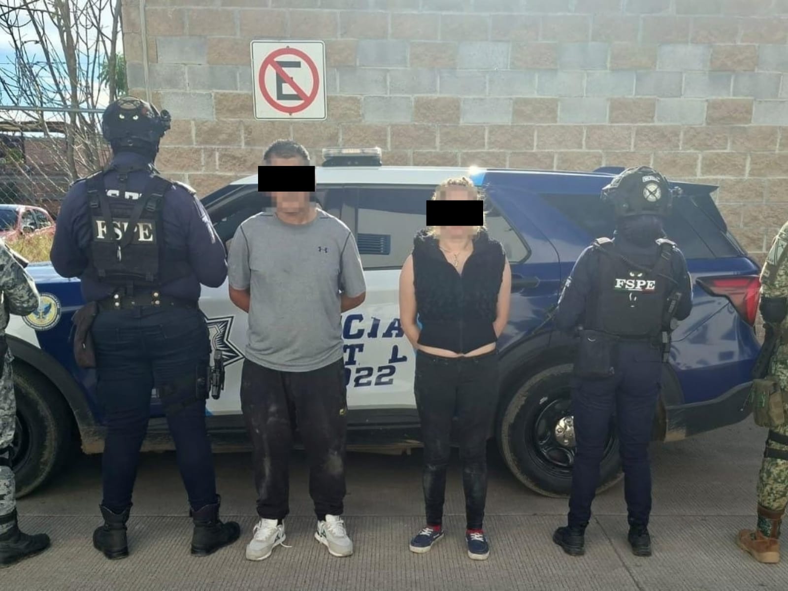 Detiene FSPE a cuatro personas y aseguran dos armas de fuego y 177 dosis de presunta droga en San Francisco del Rincón