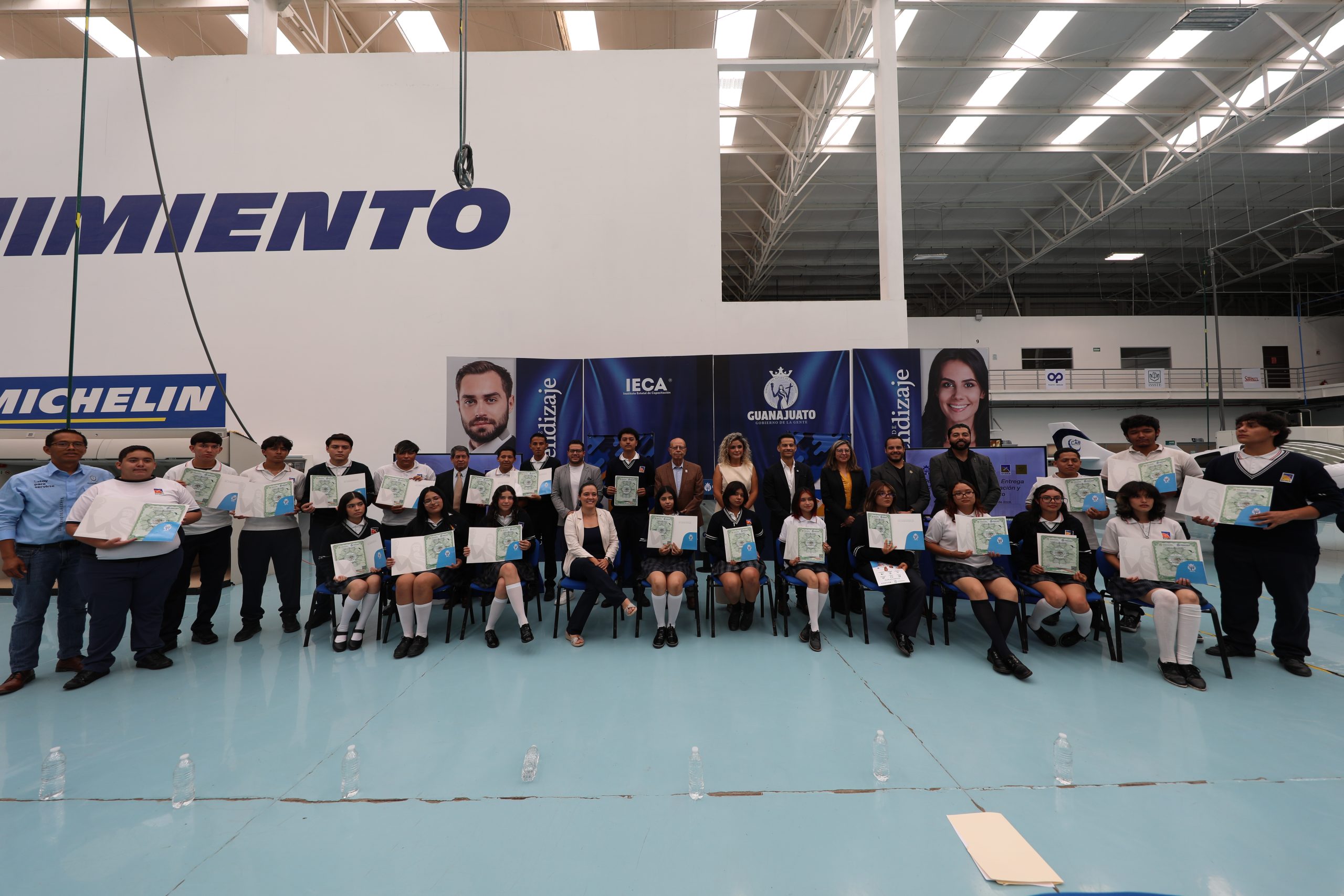 Desarrolladores del Futuro abre nuevas oportunidades para jóvenes guanajuatenses para la vida, el trabajo y su futuro