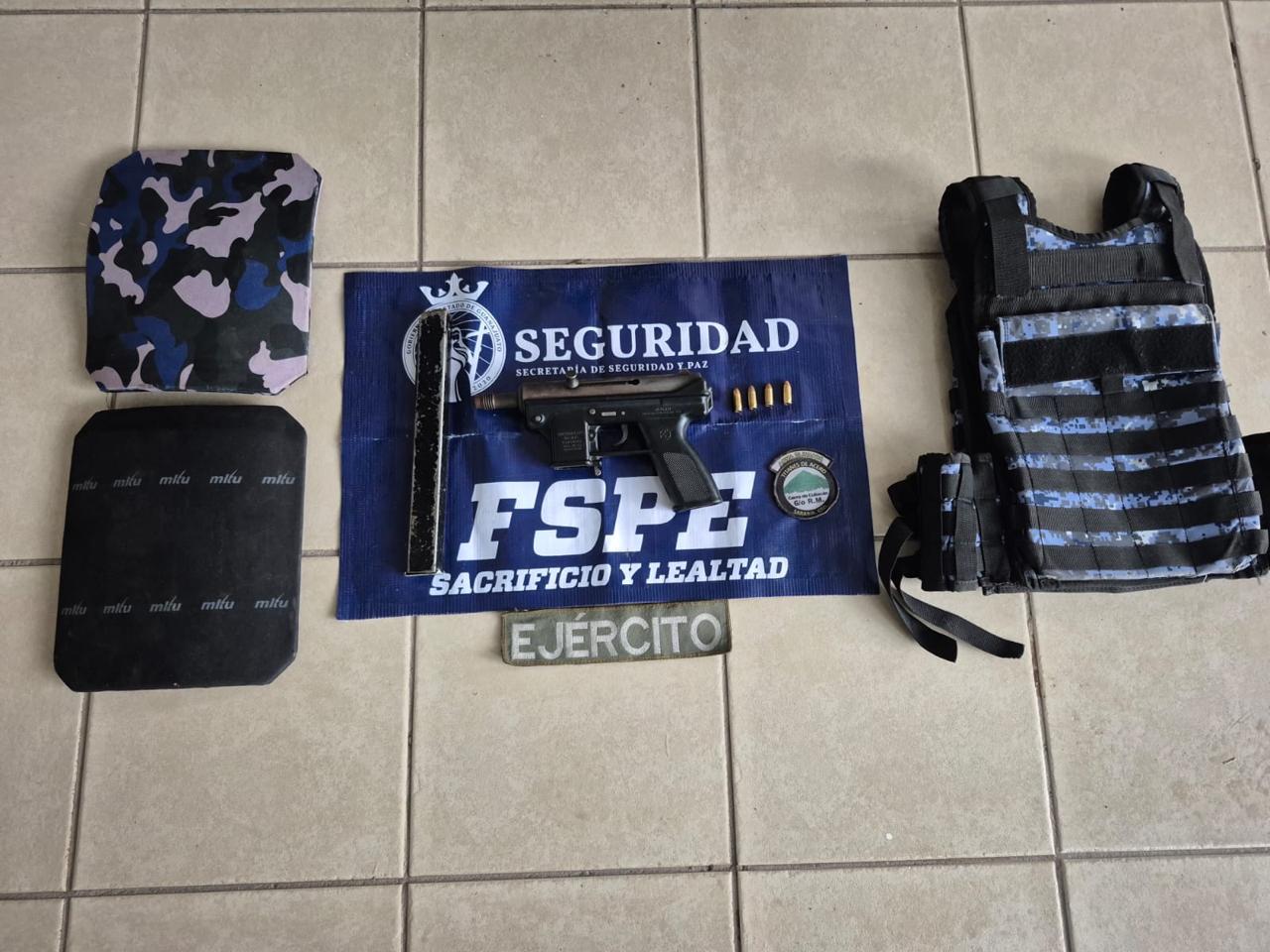 Operativo en Acámbaro y Juventino Rosas: aseguran armas, equipo balístico y presunta droga
