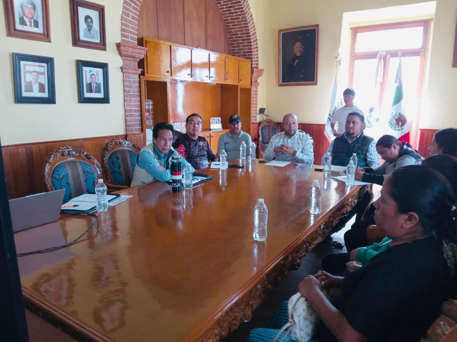Fortalecen obras hidráulicas con participación de la gente