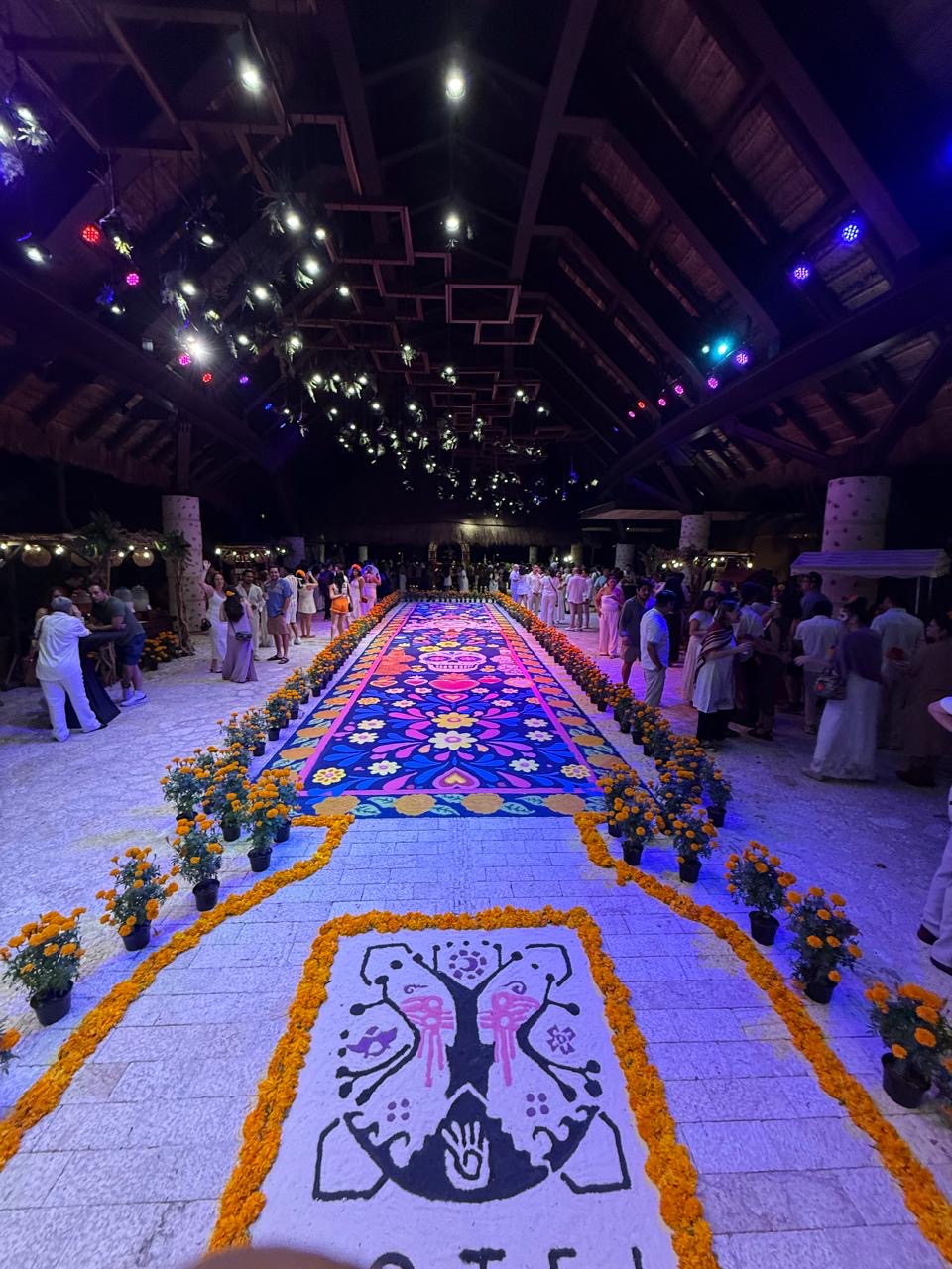 Guanajuato abre su participación en Xcaret con el arte monumental de Uriangato y los sabores de sus comunidades