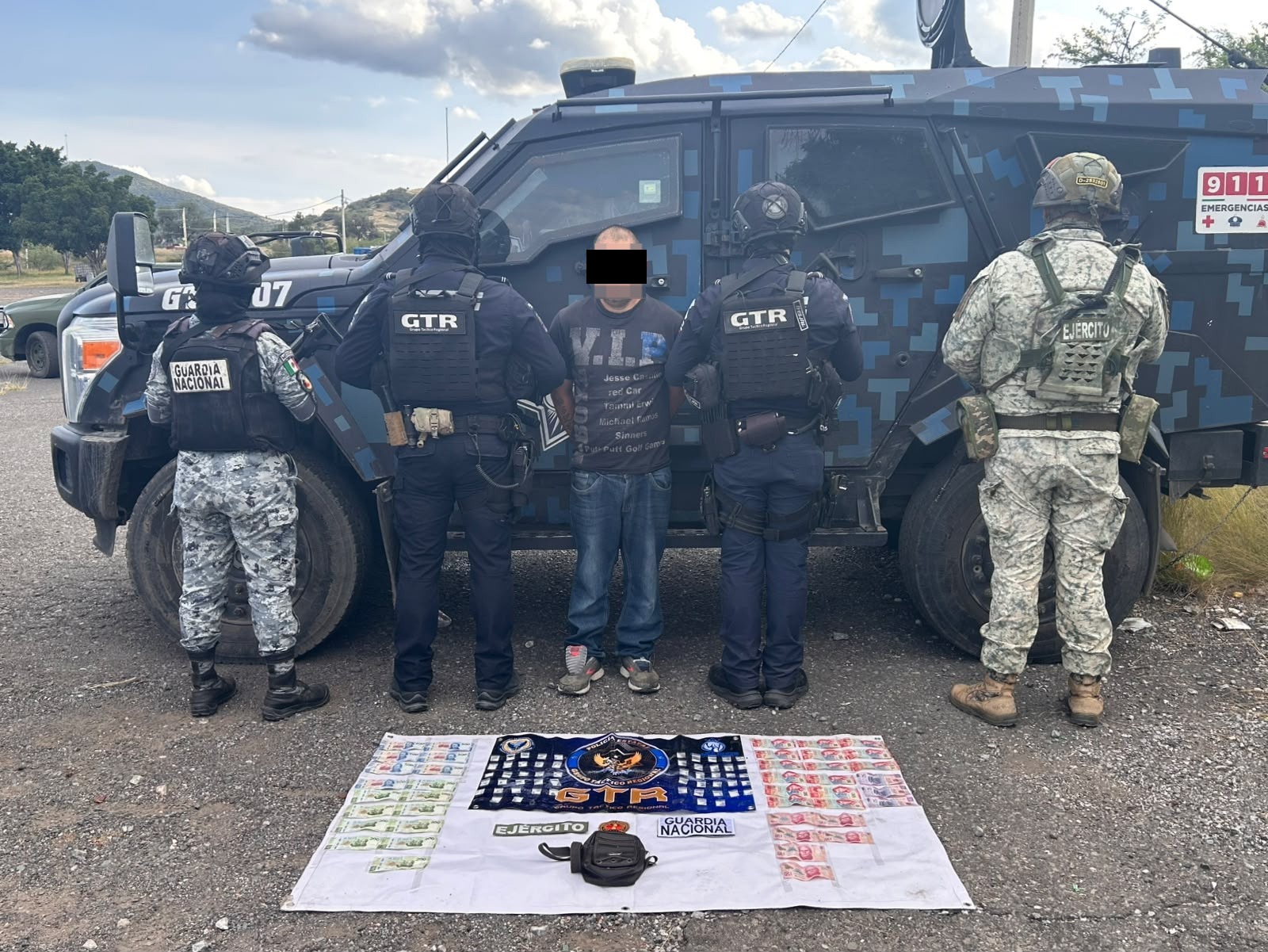 Detiene Grupo Táctico Regional a dos personas en Valle de Santiago