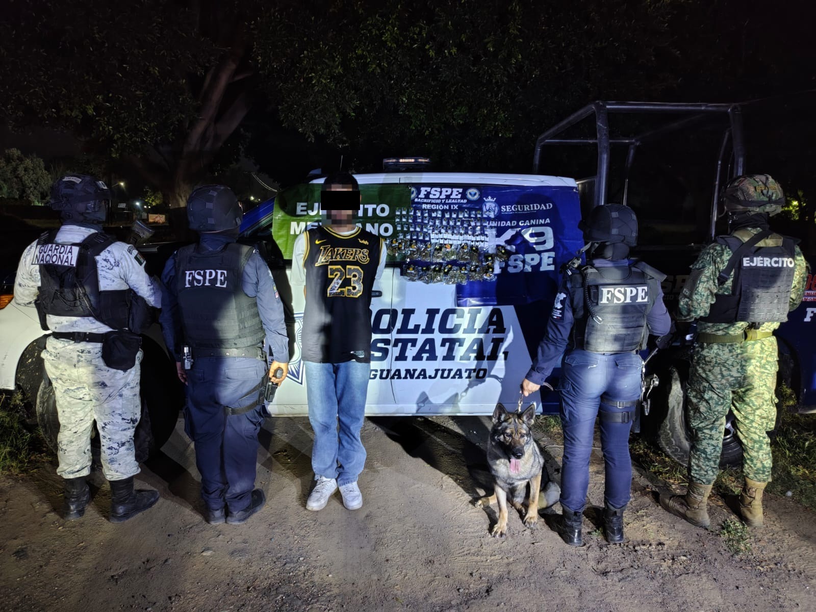 Detiene Unidad K9 a una persona y asegura 421 dosis de presuntas drogas en Silao 